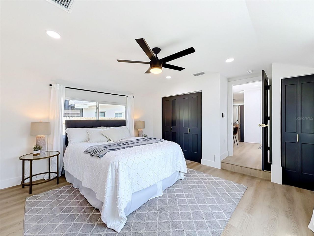 5431 Dartmouth Avenue N, Saint Petersburg, FL 33710 Photo