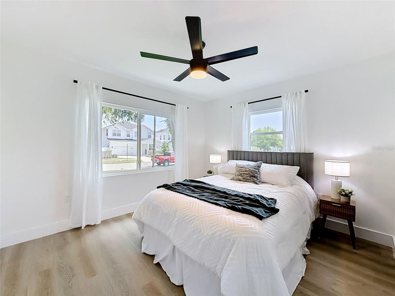 5431 Dartmouth Avenue N, Saint Petersburg, FL 33710 Photo