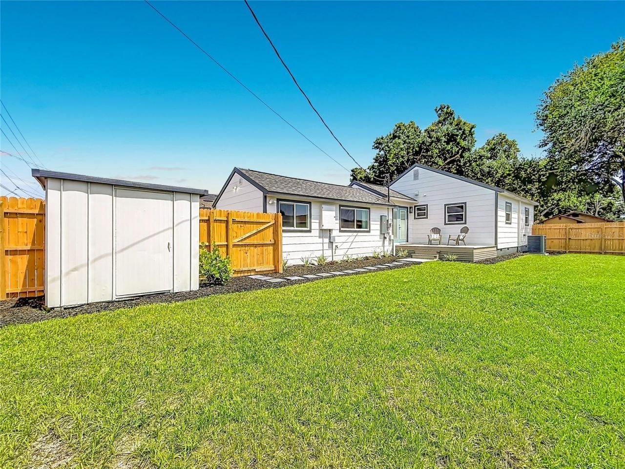 5431 Dartmouth Avenue N, Saint Petersburg, FL 33710 Photo