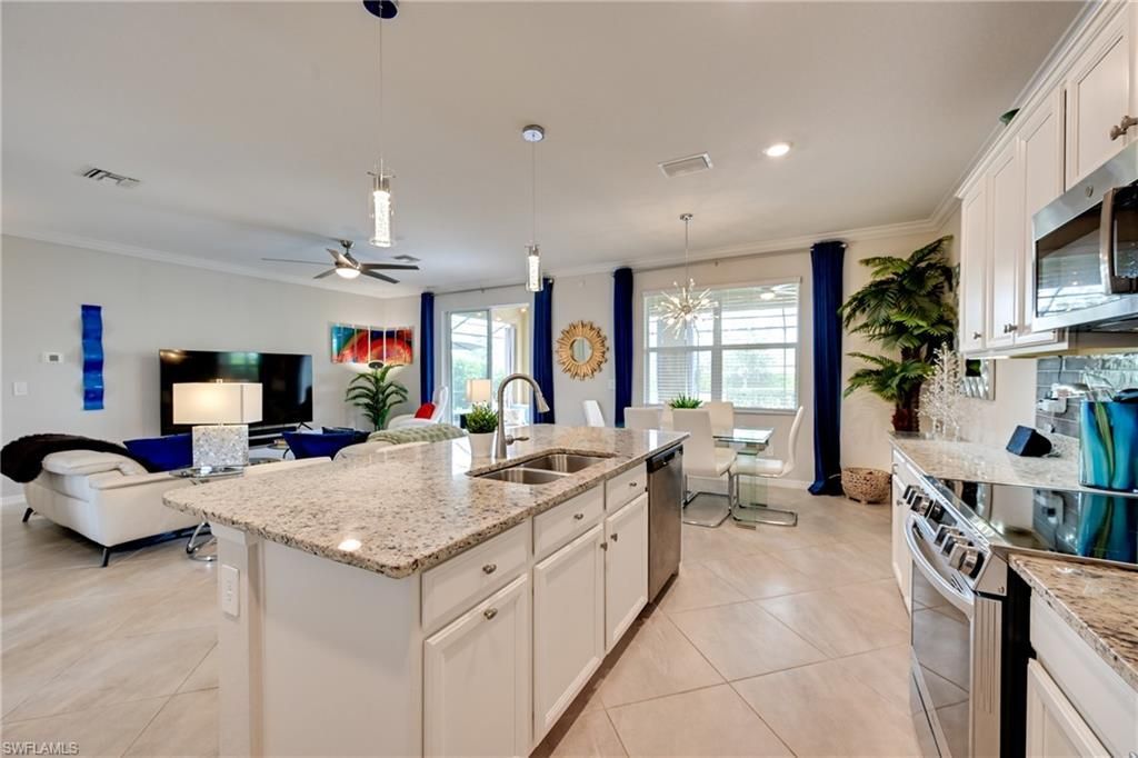 3697 E Hampton Cir , Alva, FL 33920 Photo