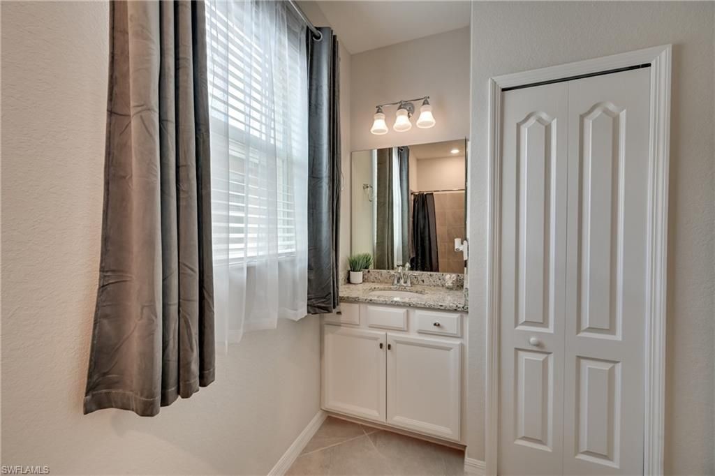3697 E Hampton Cir , Alva, FL 33920 Photo