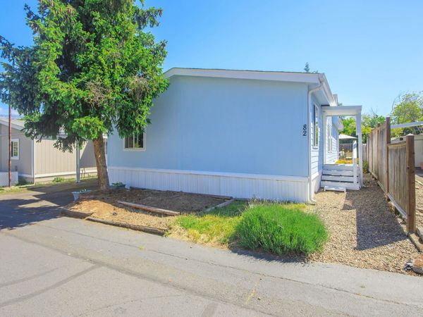 321 Clay Street, Unit SPC 82, Ashland, OR 97520