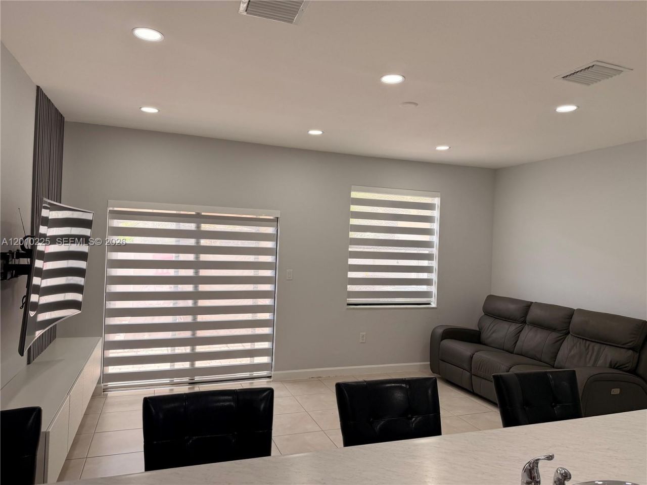 9330 W 33rd Ave , Hialeah, FL 33018 Photo
