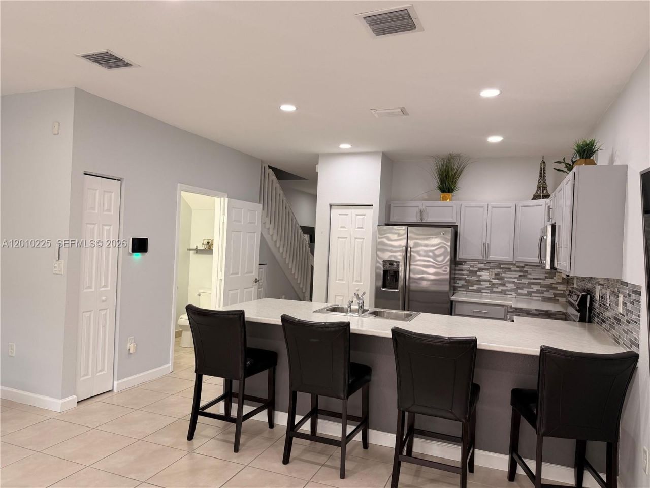 9330 W 33rd Ave , Hialeah, FL 33018 Photo