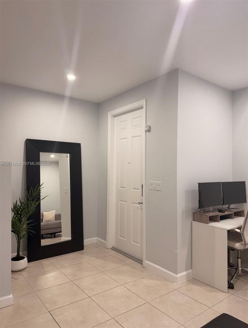 9330 W 33rd Ave , Hialeah, FL 33018 Photo