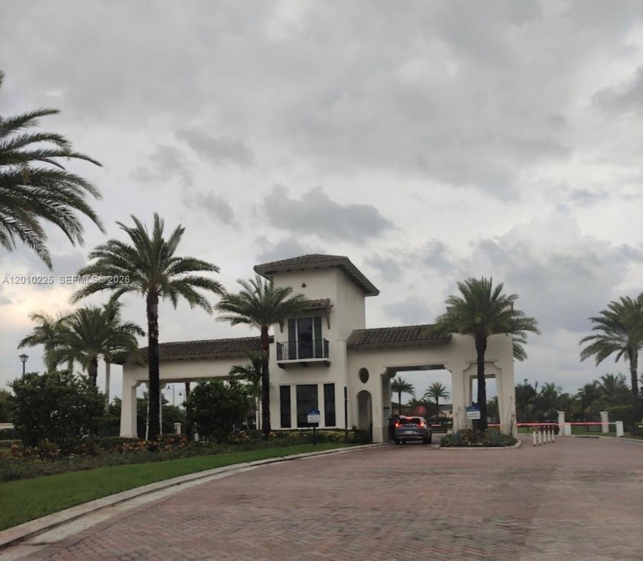 9330 W 33rd Ave , Hialeah, FL 33018 Photo