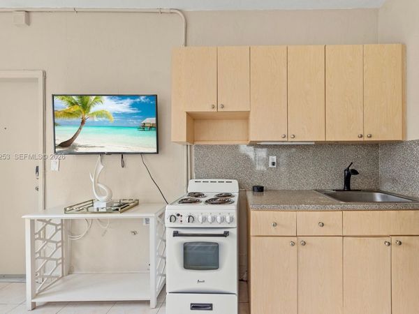 301 86th St, Unit 3A, Miami Beach, FL 33141