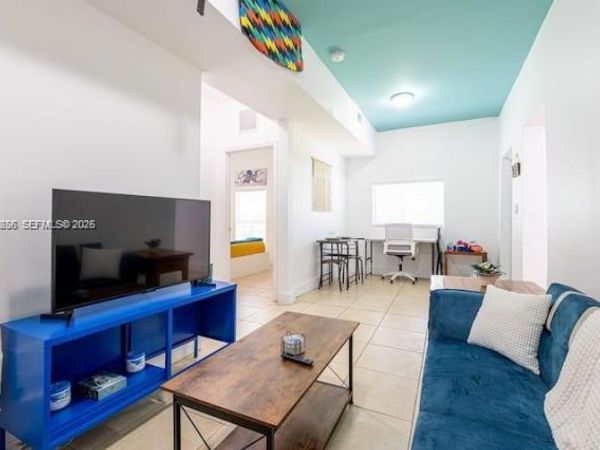 8028 NW 5th Ct , Unit Rear, Miami, FL 33150