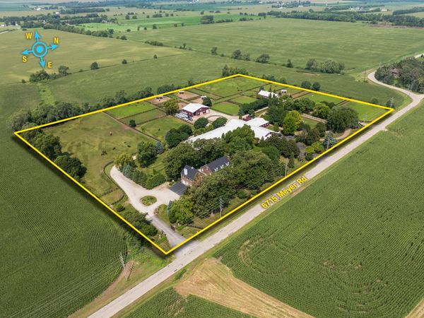 6715 Meyer Road , Marengo, IL 60152