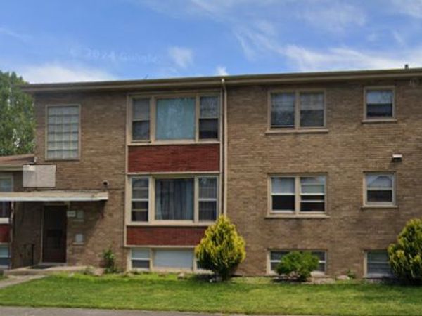10341 S Avenue F , Chicago, IL 60617