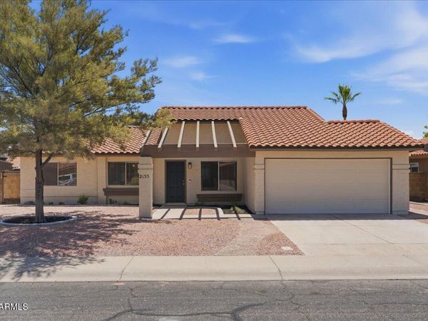 2135 W MONROE Street, Chandler, AZ 85224
