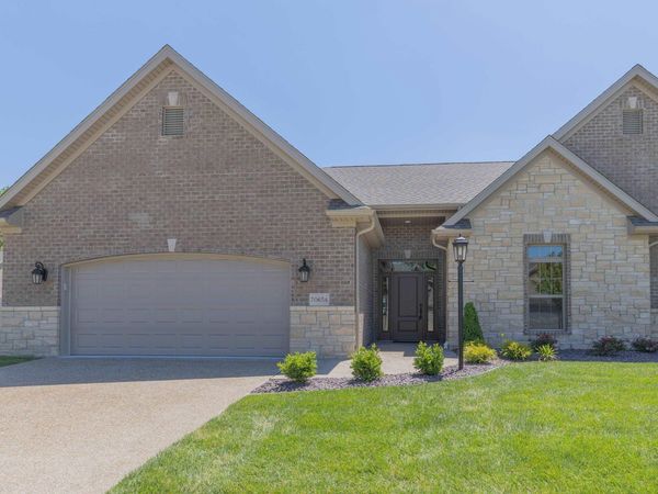 7065 Ironwood Circle, Unit A, Newburgh, IN 47630