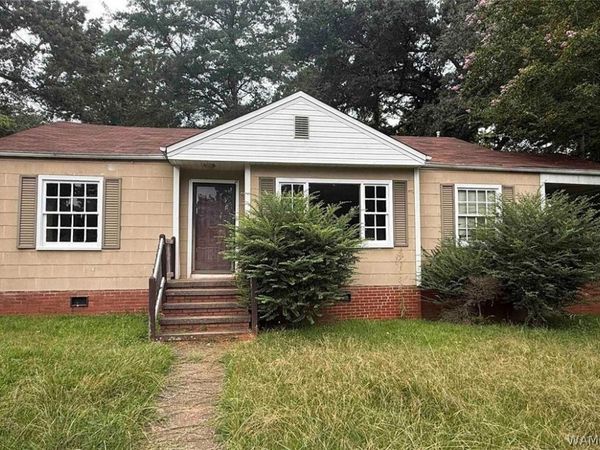 1802 Devon Road, Hueytown, AL 35023