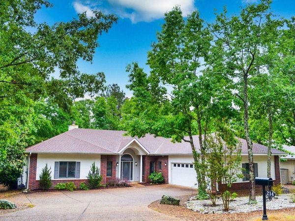 214 Pizarro Drive, Hot Springs Village, AR 71909
