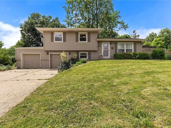 506 Moss Avenue, Liberty, MO 64068
