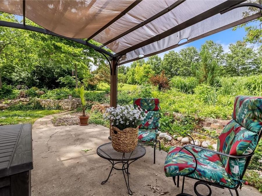 Property Image 28