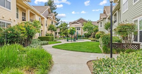 9613 Coney Island Cir #104, Unit 104, Elk Grove, CA 95758 Photo