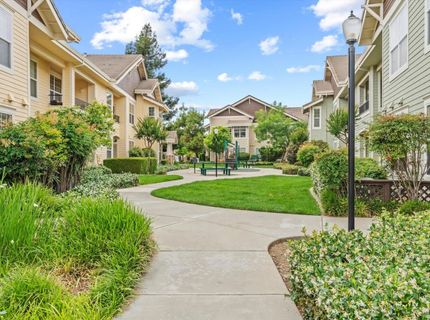 9613 Coney Island Cir #104, Unit 104, Elk Grove, CA 95758 Photo