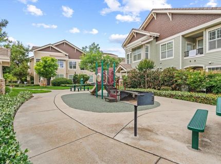 9613 Coney Island Cir #104, Unit 104, Elk Grove, CA 95758 Photo