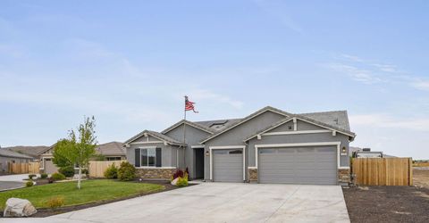 1115 Iron King Drive, Spanish Springs, NV 89441 Photo