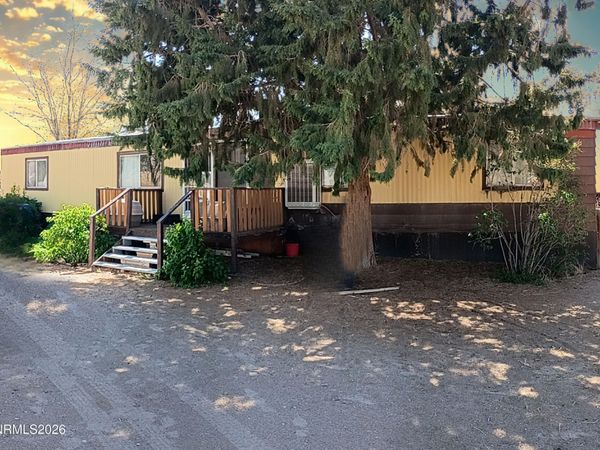 41 Bonanza Lane, Yerington, NV 89447