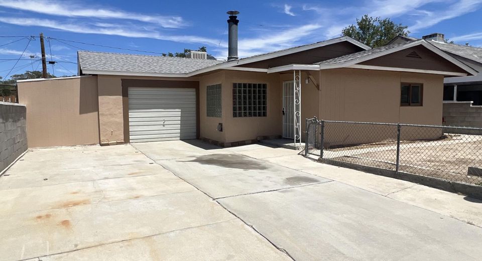 117 W 4th Street, Hawthorne, NV 89415 Photo