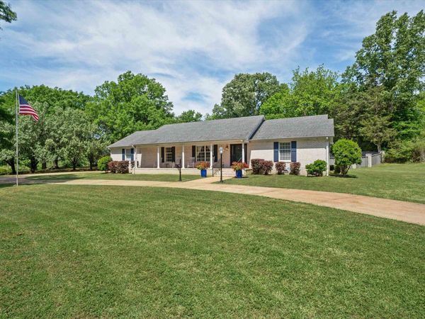 513 OAK ST, Somerville, TN 38068