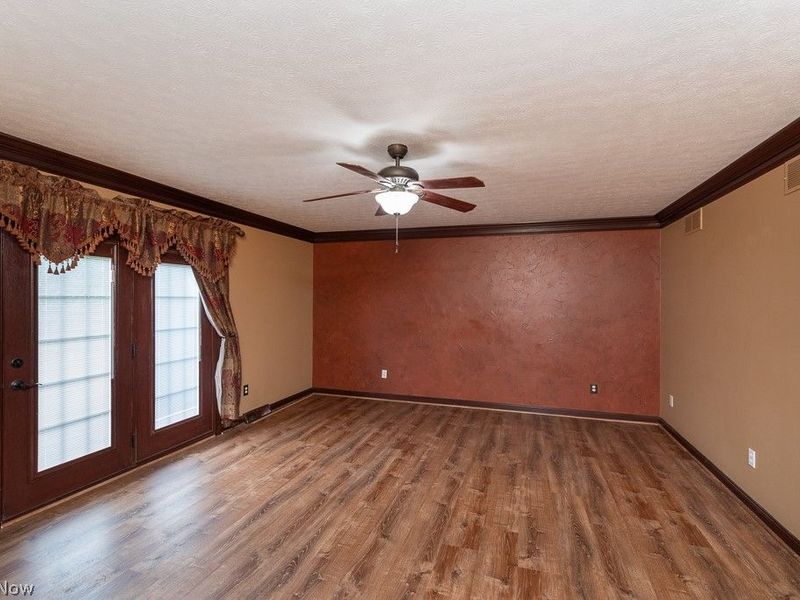 595 Montgomery Drive, Brunswick, OH 44212 Photo 14