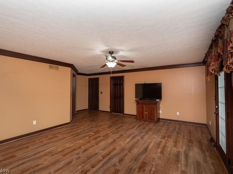 595 Montgomery Drive, Brunswick, OH 44212 Photo 15