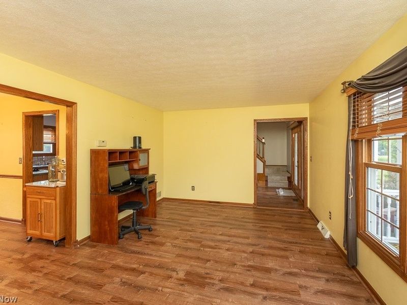 595 Montgomery Drive, Brunswick, OH 44212 Photo 2