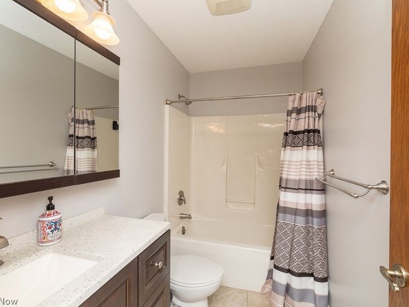 595 Montgomery Drive, Brunswick, OH 44212 Photo 23
