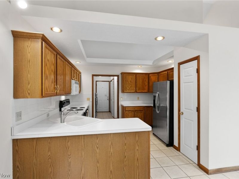 22445 Christopher Court , Strongsville, OH 44149 Photo 10