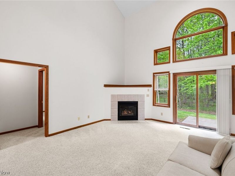 22445 Christopher Court, Strongsville, OH 44149 Photo 3