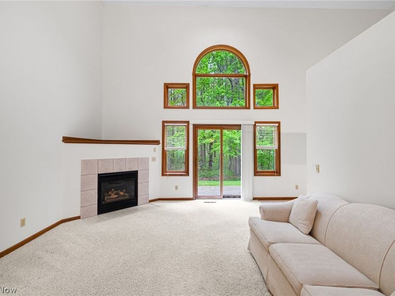 22445 Christopher Court , Strongsville, OH 44149 Photo 4