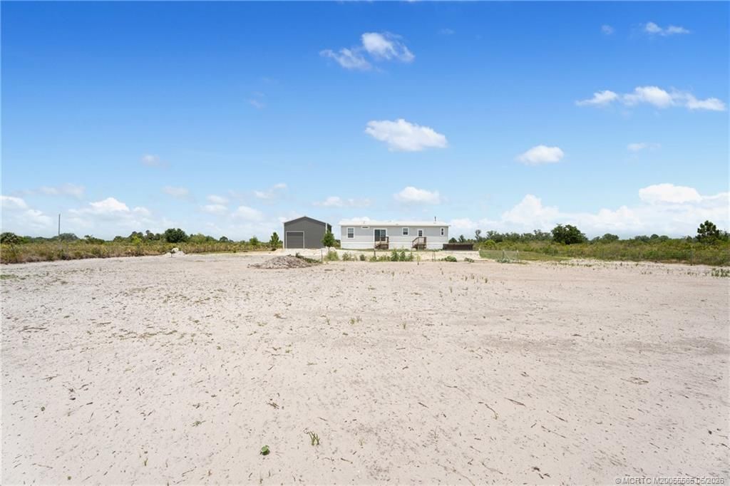 18714 NW 254th Street, Okeechobee, FL 34972 Photo