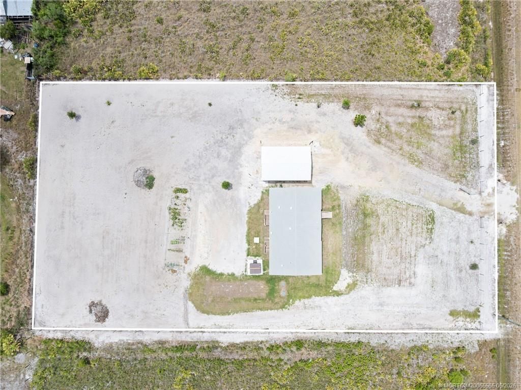18714 NW 254th Street, Okeechobee, FL 34972 Photo
