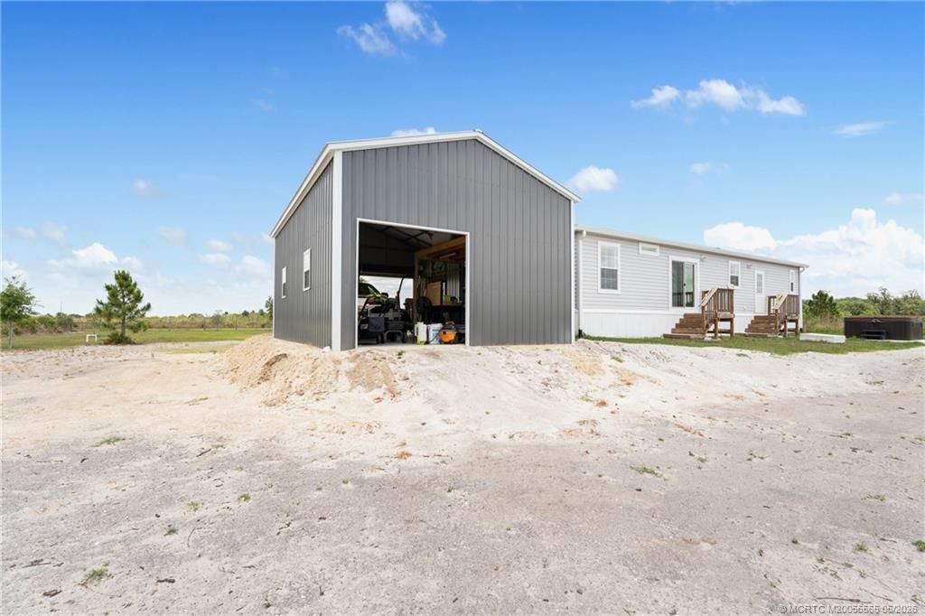 18714 NW 254th Street, Okeechobee, FL 34972 Photo
