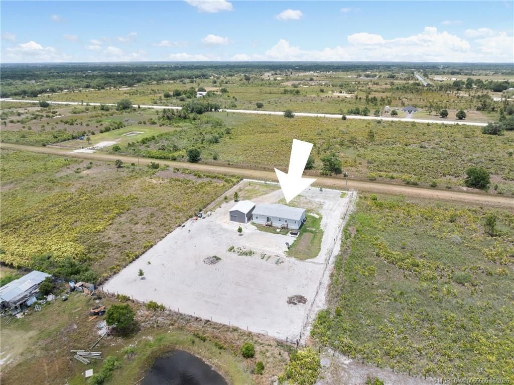 18714 NW 254th Street, Okeechobee, FL 34972 Photo