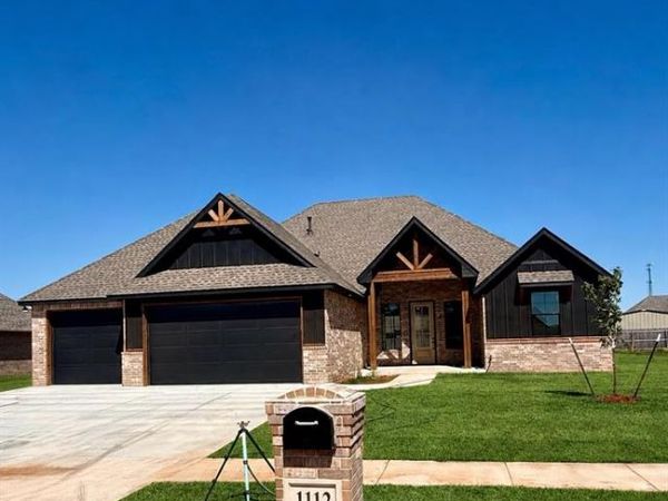 1112 JOZIE Way, Tuttle, OK 73089