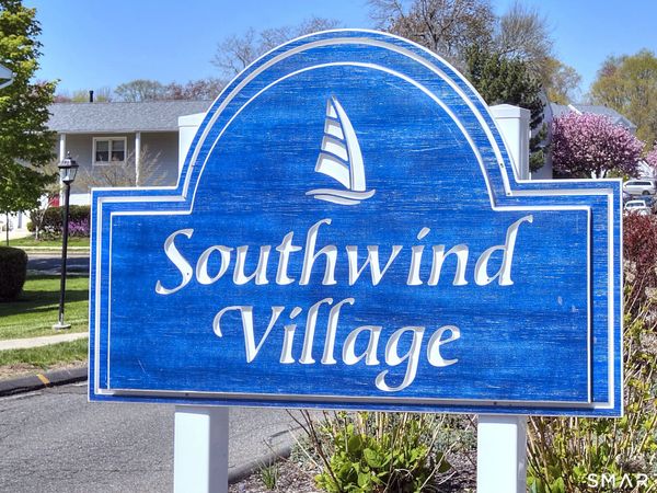 113 Carriage South, Unit 113, Milford, CT 06460
