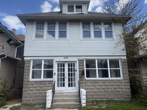 329 E Lake Street , Toledo, OH 43608