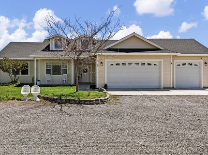60 Hawk View Road, Wellington, NV 89444 Photo