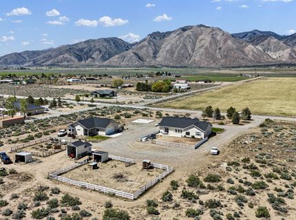 60 Hawk View Road, Wellington, NV 89444 Photo
