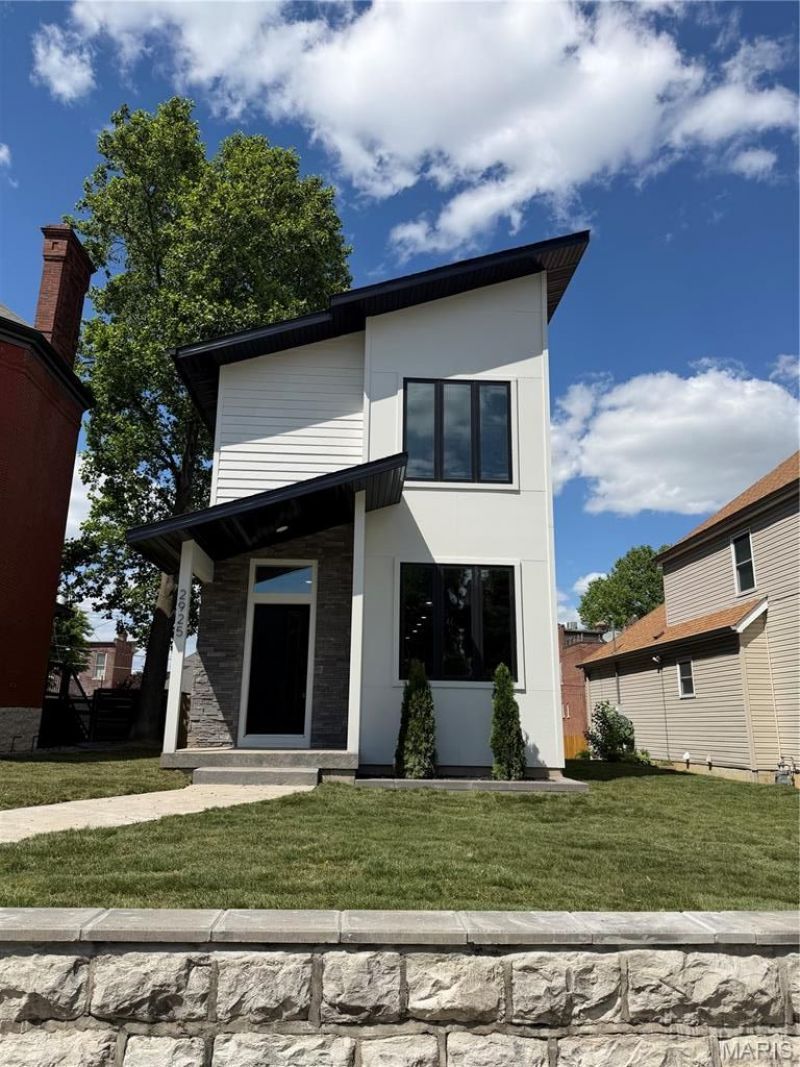 2925 Lafayette Avenue , Saint Louis, MO 63104 Main Photo