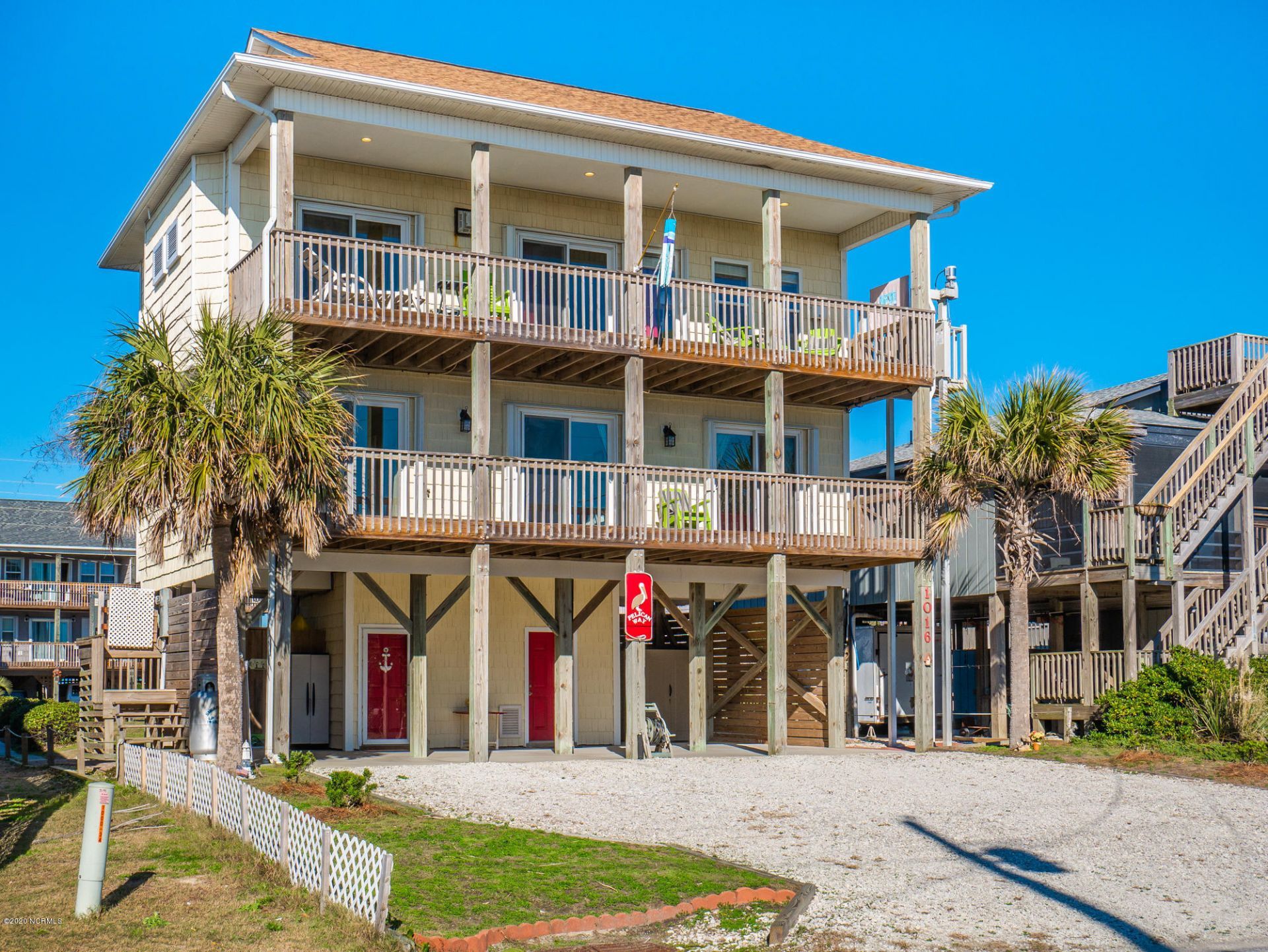 1016 Ocean Boulevard, Topsail Beach, NC 28445 Main Photo
