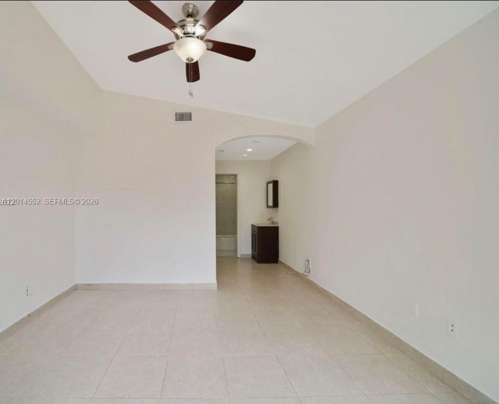 Please Call For Address, Unit E-61, Miami, FL 33185 Photo