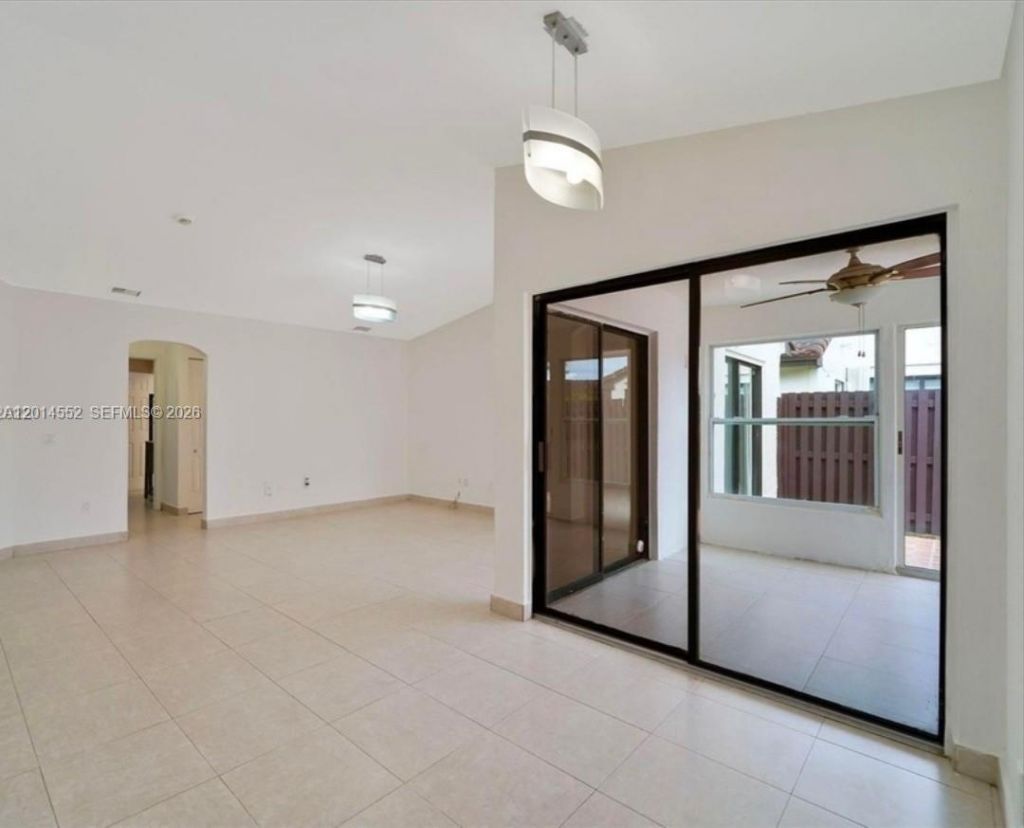Please Call For Address, Unit E-61, Miami, FL 33185 Photo