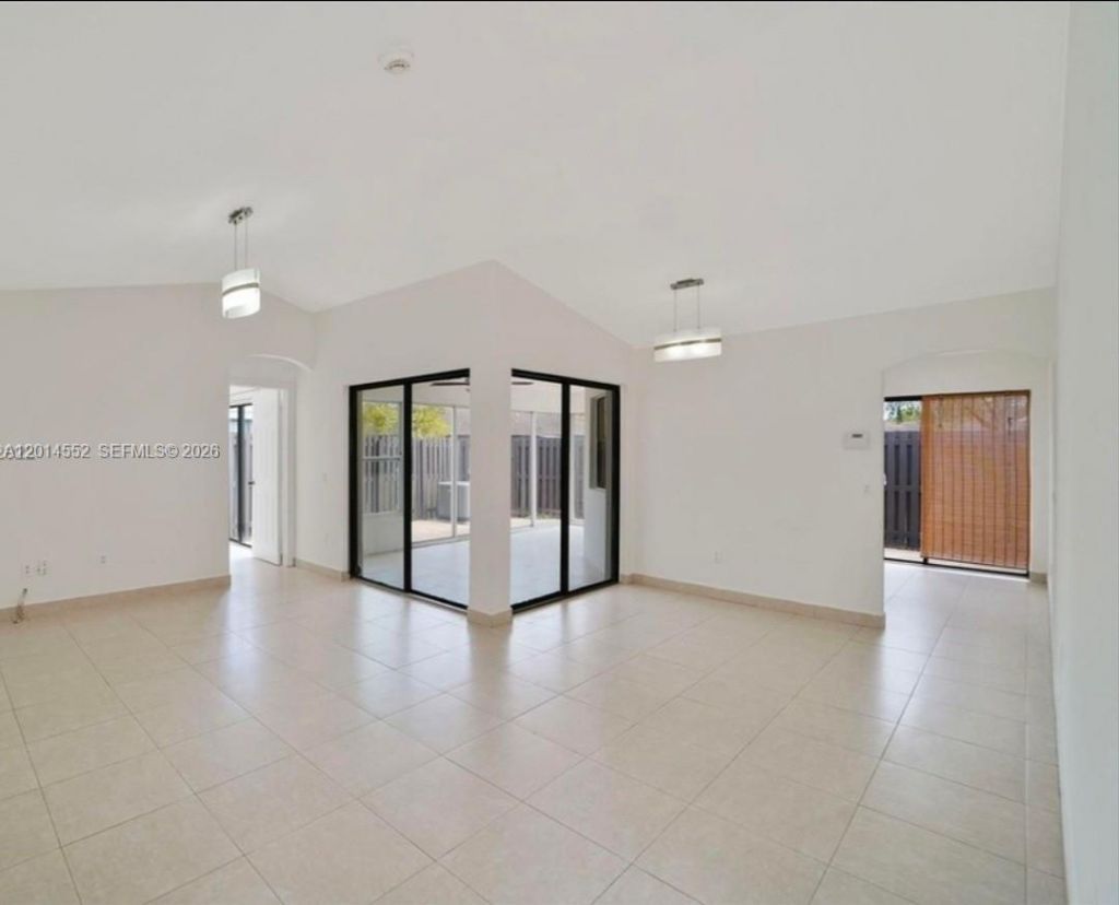 Please Call For Address, Unit E-61, Miami, FL 33185 Photo