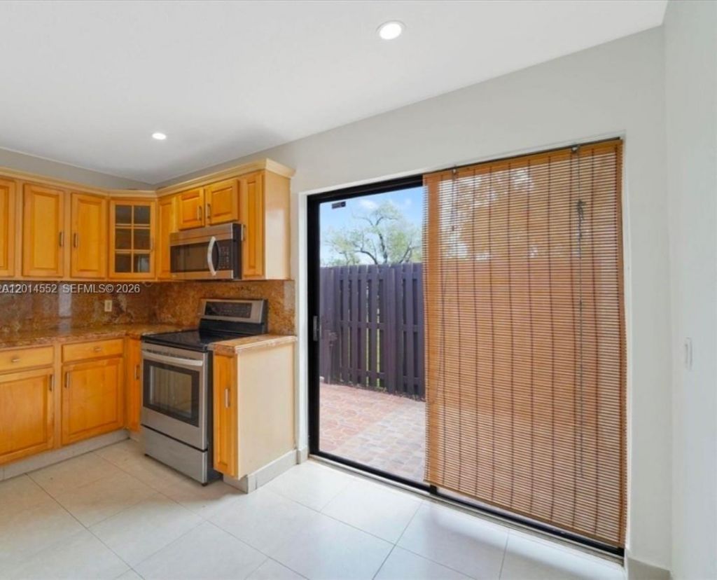 Please Call For Address, Unit E-61, Miami, FL 33185 Photo