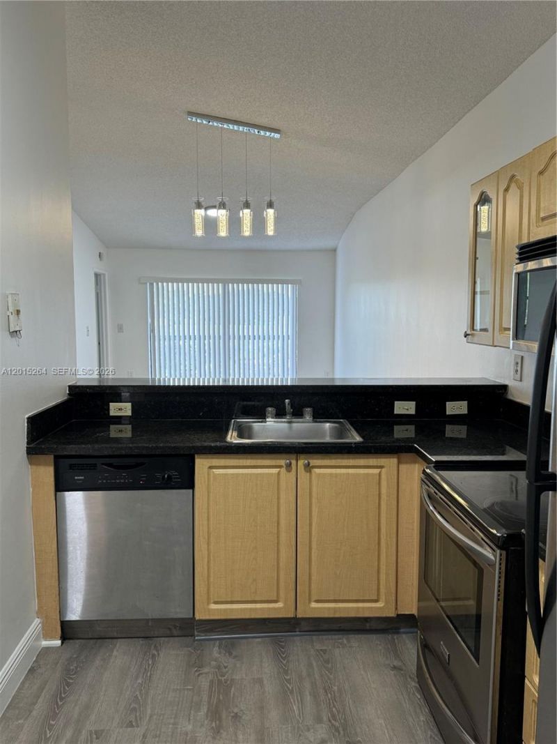 9977 Nob Hill Ln, Unit 9977, Sunrise, FL 33351 Photo